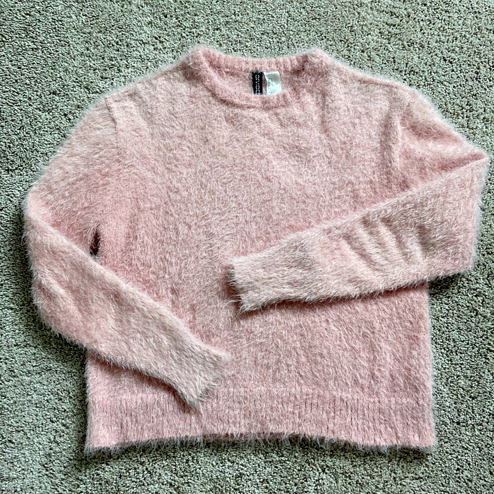 H&M • Light Pink Eyelash Sweater